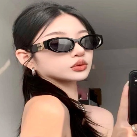 Miu Miu 太陽眼鏡 SMU 11W 爆款