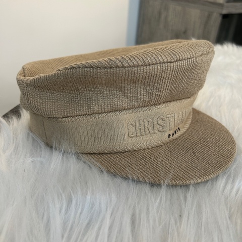 Dior 卡其色 字母刺繡 報童帽