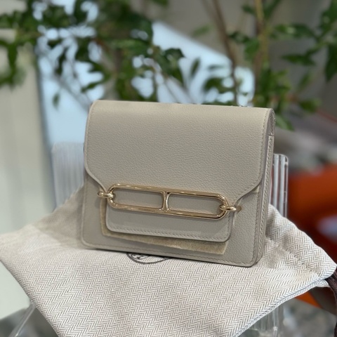 99新✨愛馬仕Hermes roulis slim錢包 斜背包 冰川白 金扣ec皮 U刻 附件：塵袋