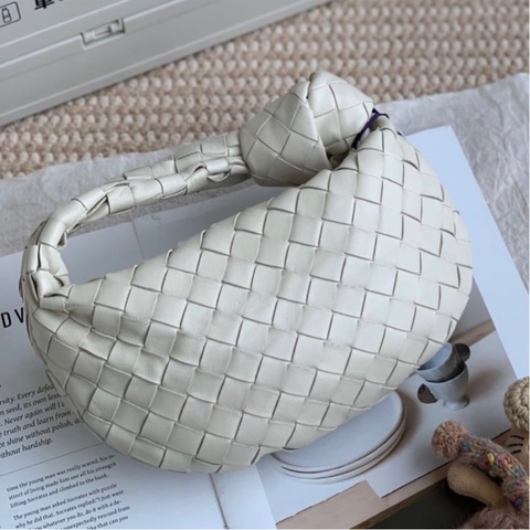 Bv mini jodie 白色