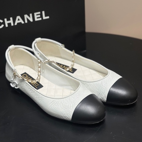 香奈兒/Chanel 黑白鏈條瑪麗珍 芭蕾舞 平底鞋 尺碼：37碼