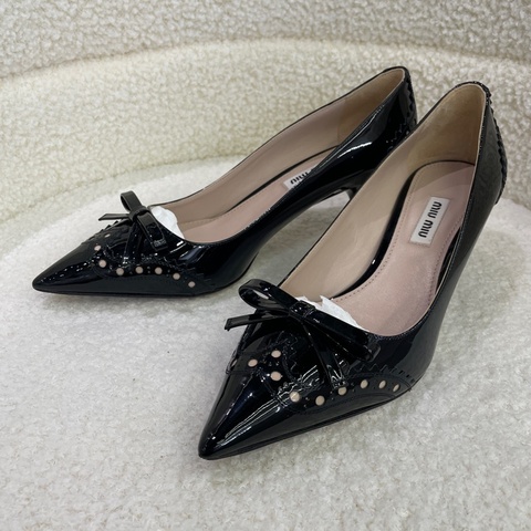 Miumiu/繆繆 黑色漆皮高跟鞋 37碼
