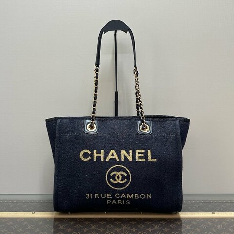 CHANEL/香奈兒藍色金扣沙灘單肩腋下包
