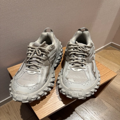 二手 Balenciaga 米色bouncer輪胎鞋