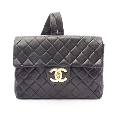 香奈兒 (CHANEL) 絎縫雙肩包，羊皮材質，黑色，金色五金，二手女款
