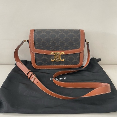 99新✨CELINE/賽琳 Triomphe 金色鎖扣凱旋門老花印花單肩斜挎包 21年編碼 可調節肩帶 附件：塵袋
