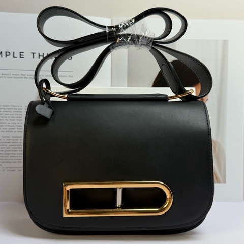 德爾沃/Delvaux OlenCalf光滑小牛皮手袋 斜背包 黑色 金扣 尺寸：19/6/14cm