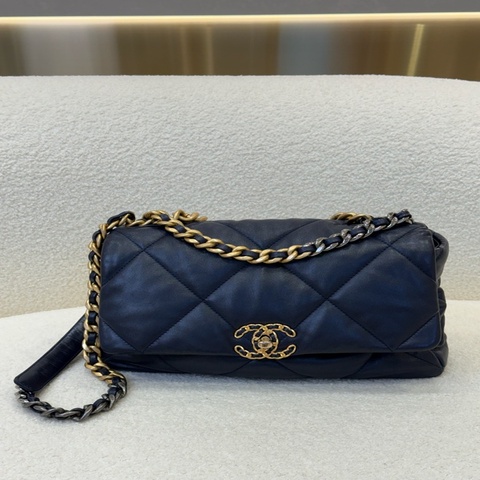 Chanel 19Bag 藏藍色 30CM