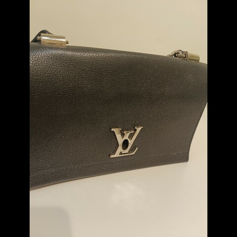 LV黑銀皮革侧背包