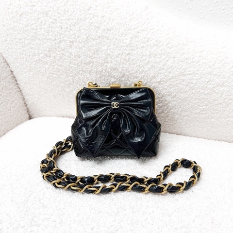 Chanel 24A Bow Clutch with Chain