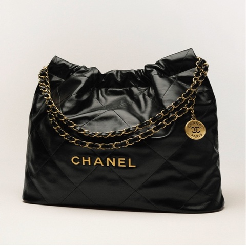 CHANEL 22 Bag 中號 黑色亮面小牛皮 近新品 全配(含購證)|晶片款