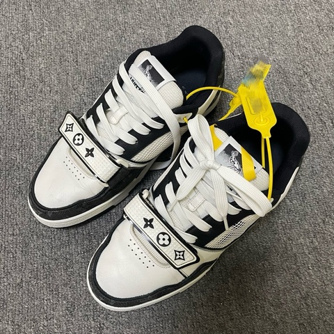 LOUIS VUITTON/路易威登 Trainer 低帮时尚板鞋 尺碼39