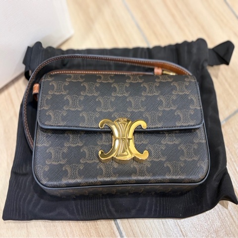 CELINE 凱旋門老花腋下包