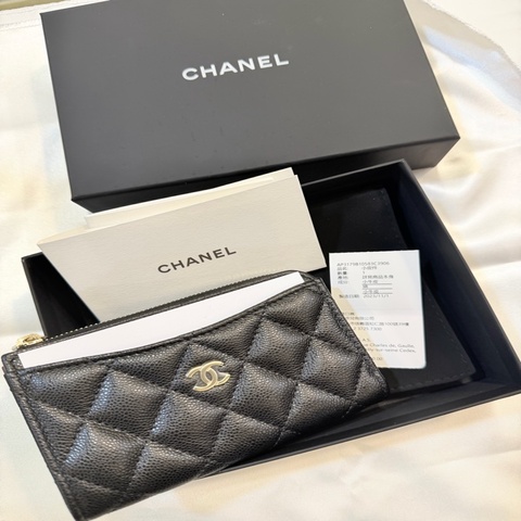 全新❤️Chanel黑荔枝皮金釦5卡L拉鏈零錢包
