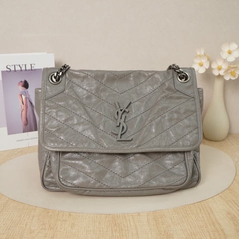 【VUINCA Vintage 價格僅供參考】 SAINT LAURENT Niki 灰色 牛皮