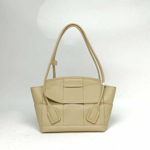 BOTTEGA VENETA Arco小號22米色牛皮肩背包