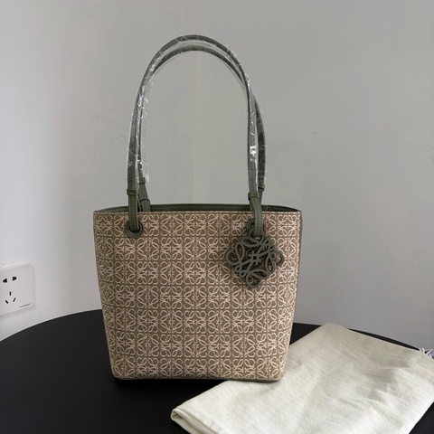 Loewe 羅意威  牛油果綠老花刺繡Square Tote 小號單肩包托特包