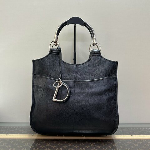 DIOR/迪奧黑銀D字吊墜金屬手柄手提包