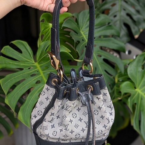 LV LOUIS VUITTON 路易威登 帆布小水桶包(手提款)