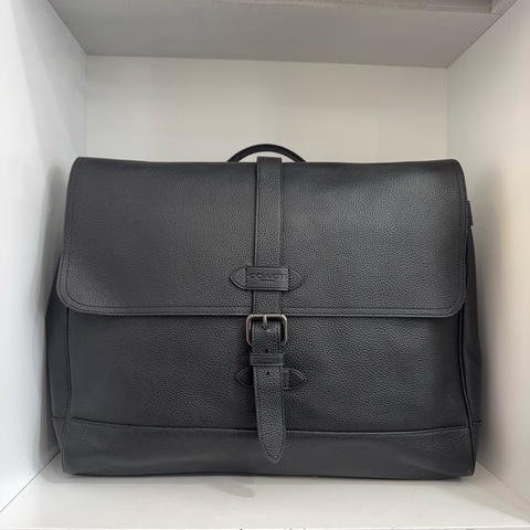 COACH 蔻馳Hudson Messenger 39鵝卵石皮革純色安全卡扣翻蓋單肩斜挎包手提包