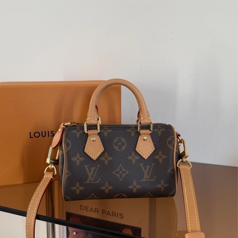 #98新 Louis Vuitton Speedy Nano 附盒子
