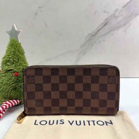 LV Zippy 棋盤格拉鍊長夾