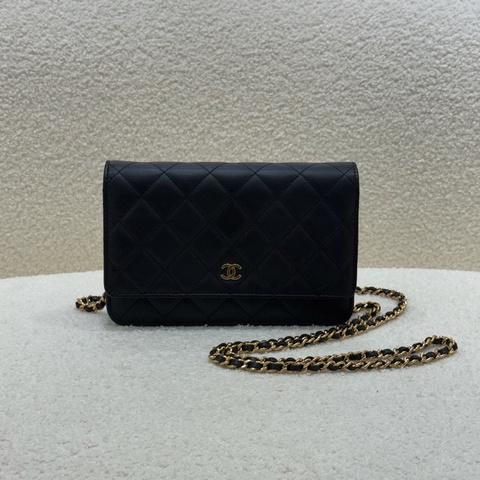 Chanel黑金羊皮Woc