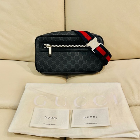 Gucci 古馳 黑色老花相機包/腰包/胸包/99新美品