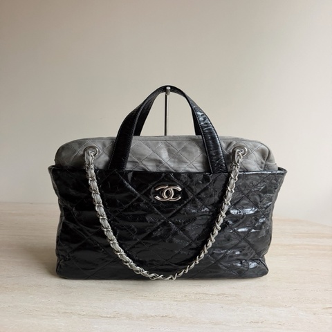 Chanel香奈兒黑色油蠟皮拼毛呢托特包
