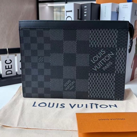 Louis Vuitton 路易威登 棋盤格拼色男士手拿包
