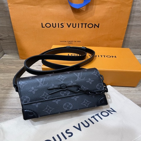 Lv 黑老花Steamer M81783(臺灣專櫃購入）