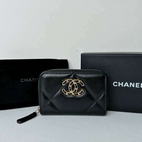 CHANEL 19羊皮拉鍊零錢包