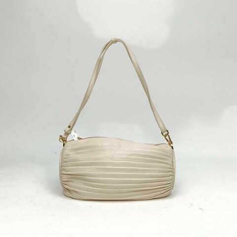 LOEWE 米白色羊皮金扣Pouch褶皺圓筒包肩背包
