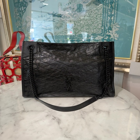 YSL 黑復刻牛皮V型紋Niki黑釦肩斜背購物包