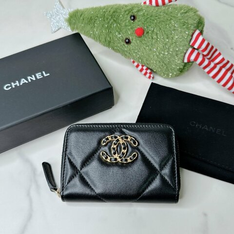 CHANEL 19零錢包