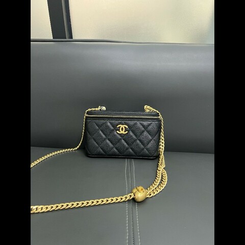 CHANEL vanity case