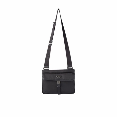 Prada 男士 Re-Nylon 單肩包均碼碼24cm*6cm*18.5cm