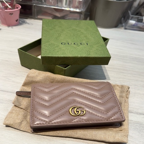 Gucci GG Marmont 短夾/裸粉色