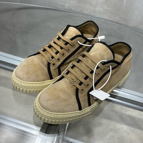 Chanel/香奈兒 絲絨板鞋 米黑拼色  37.5碼
