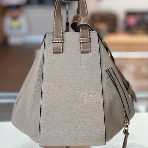 Loewe  羅意威 吊床灰 棕拼色 尺寸23x22x13.5