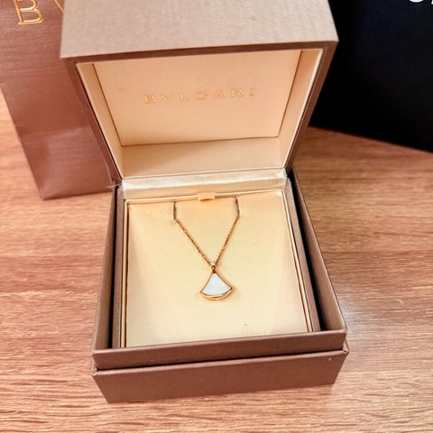 寶格麗 BVLGARI Divas’ Dream 極新 白貝母 女神項鍊