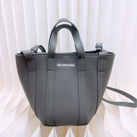 Balenciaga everyday xs north south 灰色托特包