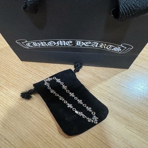 chrome hearts tinye 克羅心十字架手鍊