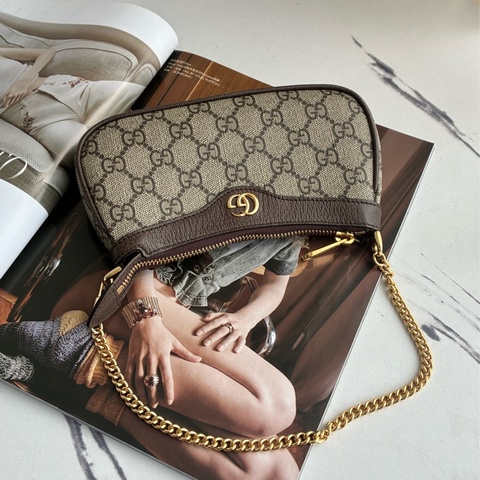 Gucci 烏木色小麻將包