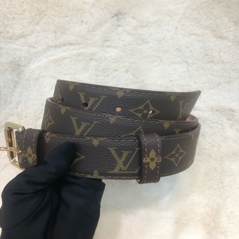 LV Monogram 皮帶90 Size IA641