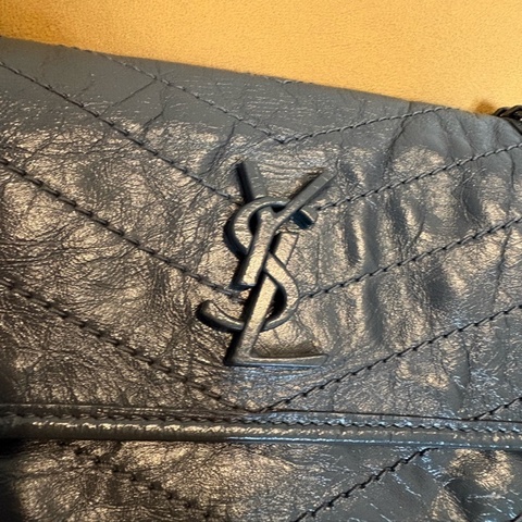 【專櫃正品】YSL Niki Baby 灰色銀鍊 2023購入 附購證全配