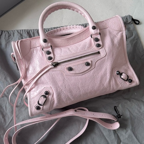 Balenciaga巴黎世家Lecity櫻花粉小號S號機車包手提包斜挎包 附件：塵袋