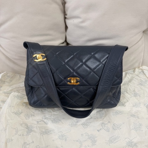 Chanel double CC shoulder bag Navy 海軍藍 雙扣單肩包 雙書包扣 turn lock