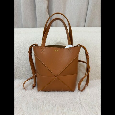 Loewe Puzzle Fold