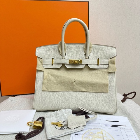 ✨愛馬仕Hermes birkin25 手提包 奶昔白 togo皮 金扣 附件：鎖具、塵袋